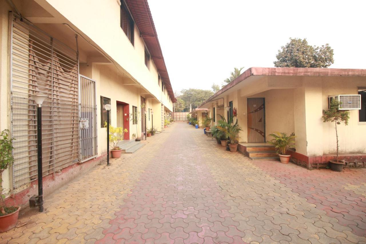 Hotel Nest Inn Residency Bhiwandi Eksteriør billede